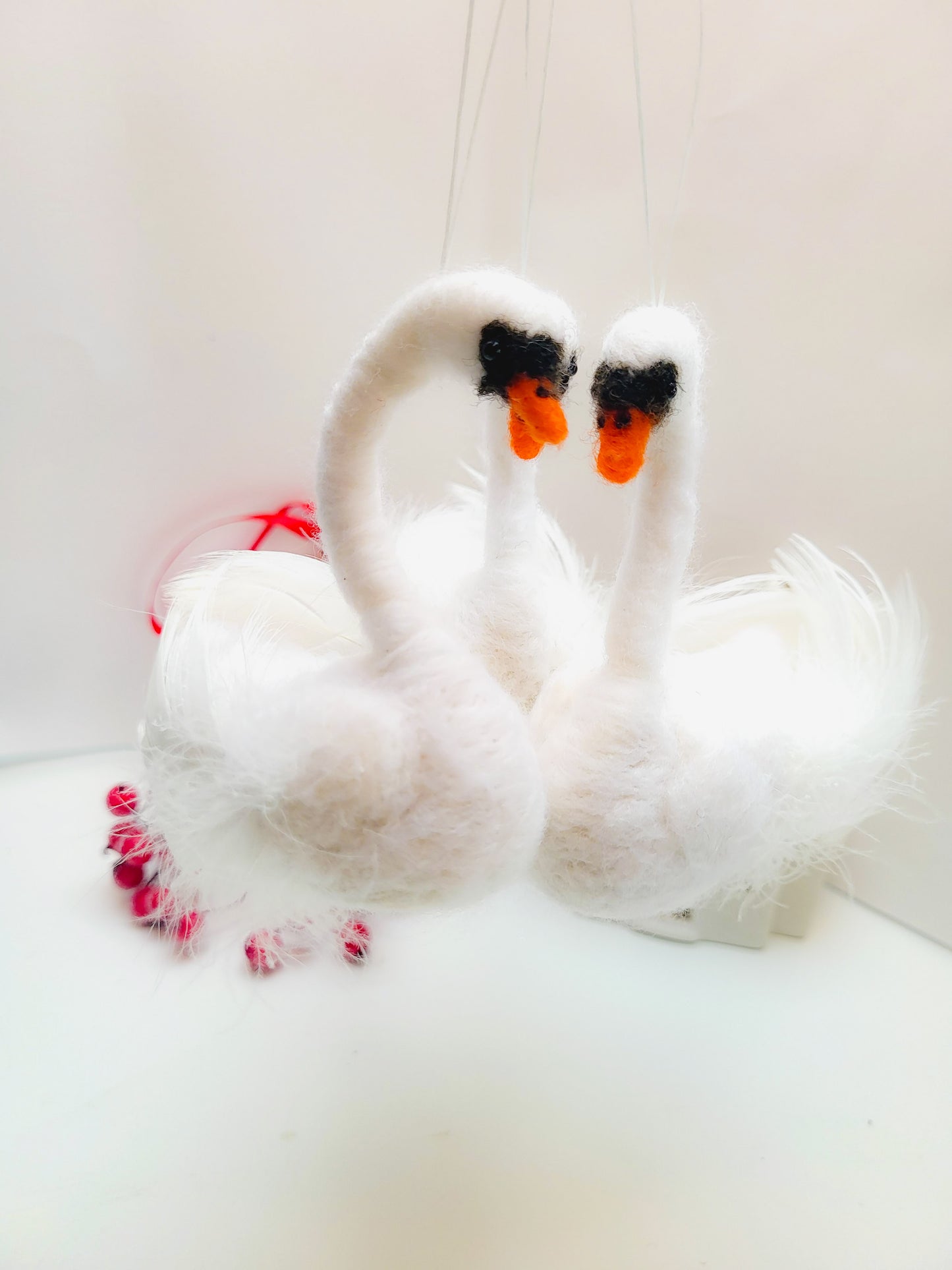 Ornament "Dansul lebedei"