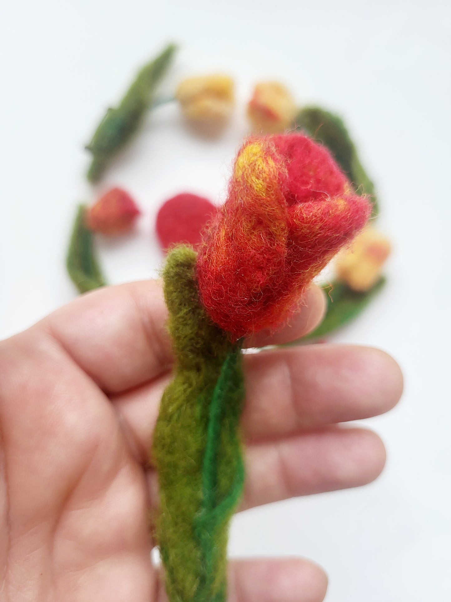 Broșă lalea mare (1 buc)