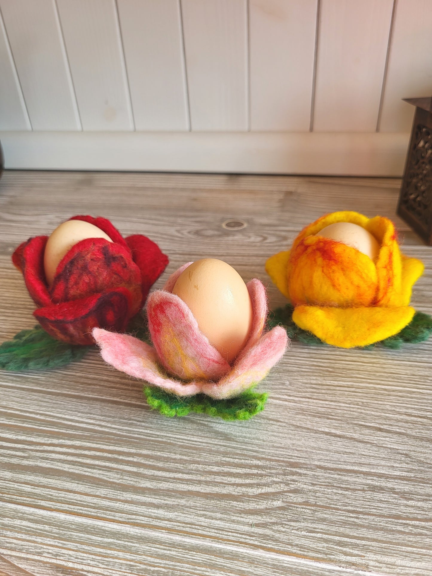 Set 3 suporturi de ou tip floare