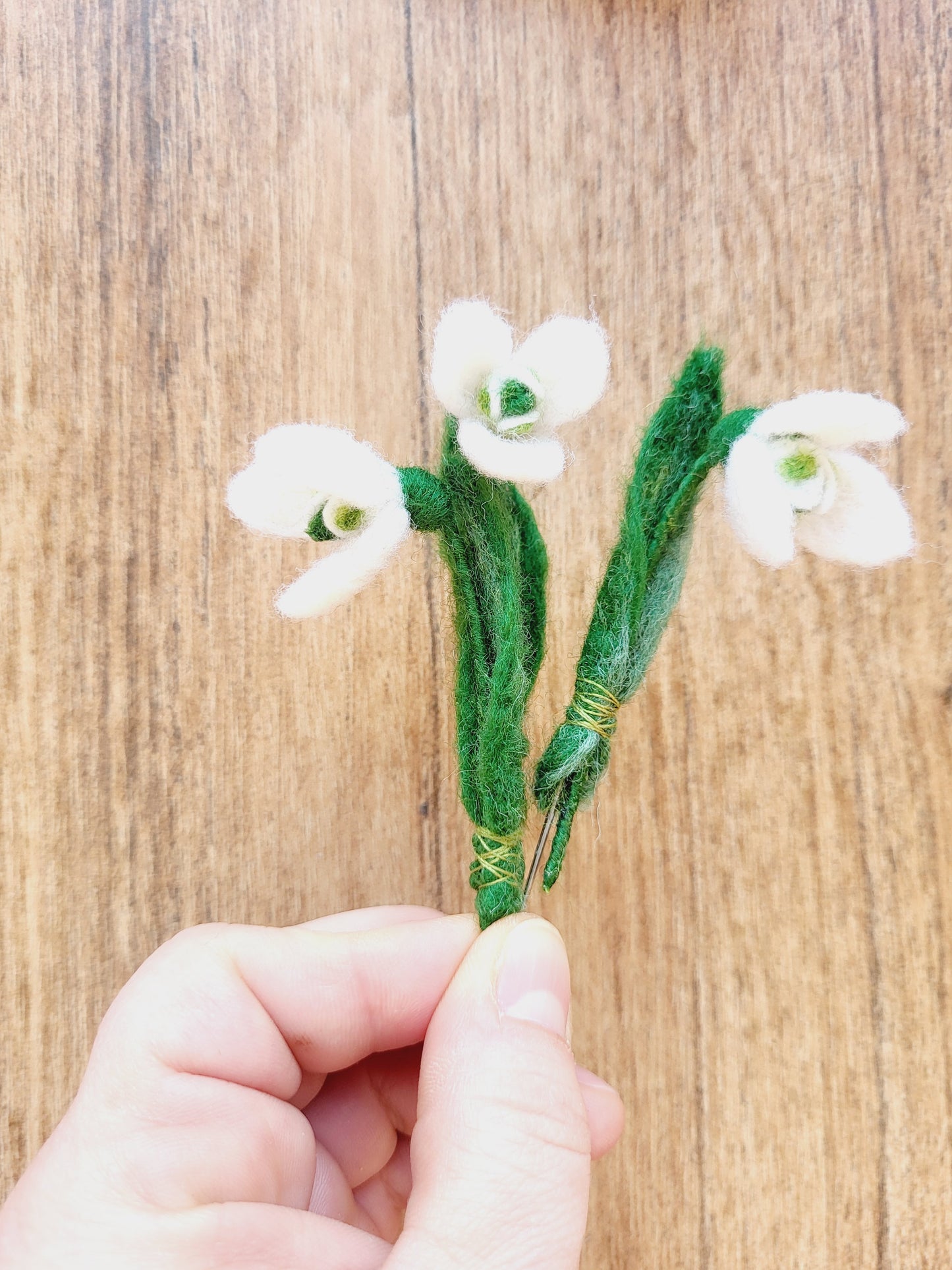 Broșă ghiocel (1 buc)