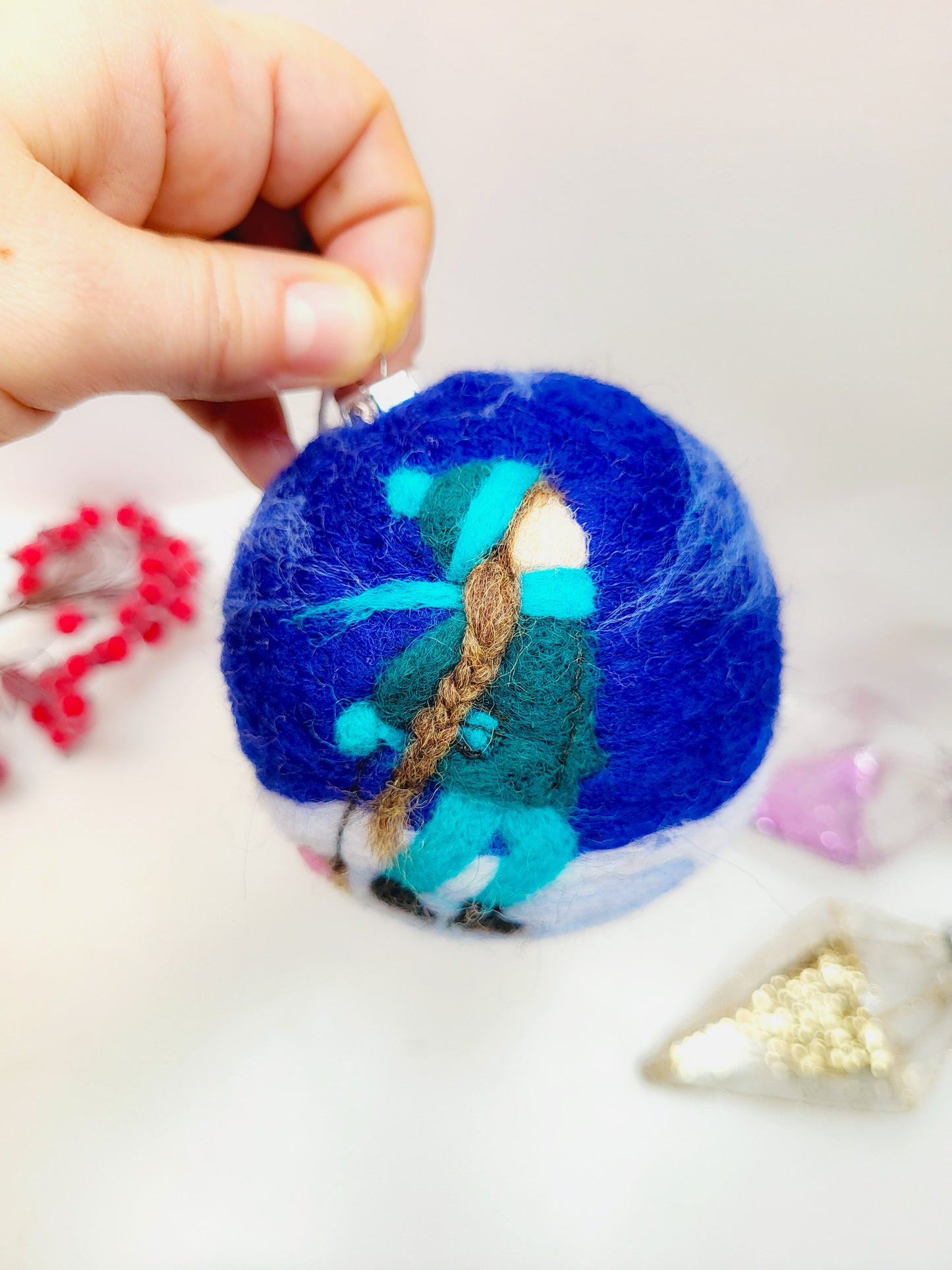 Glob  "Joacă în zăpadă" 3