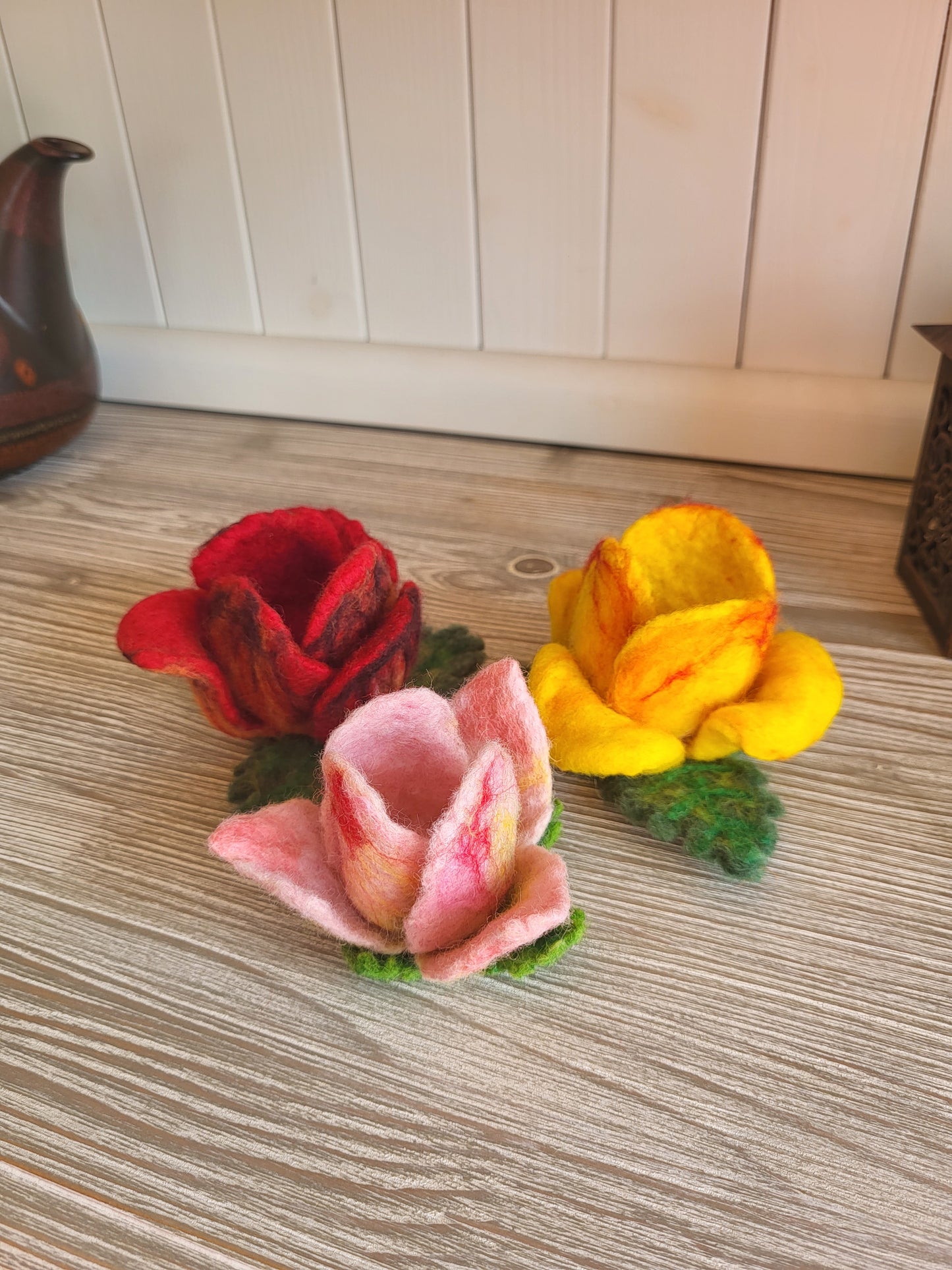 Set 3 suporturi de ou tip floare