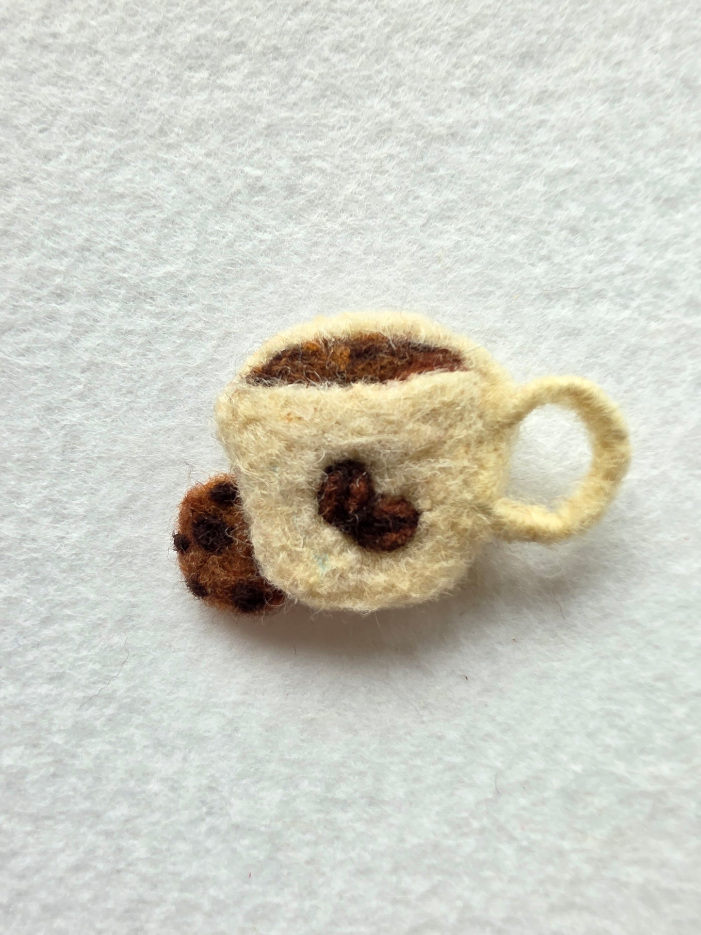 Broșă coffee & cookie