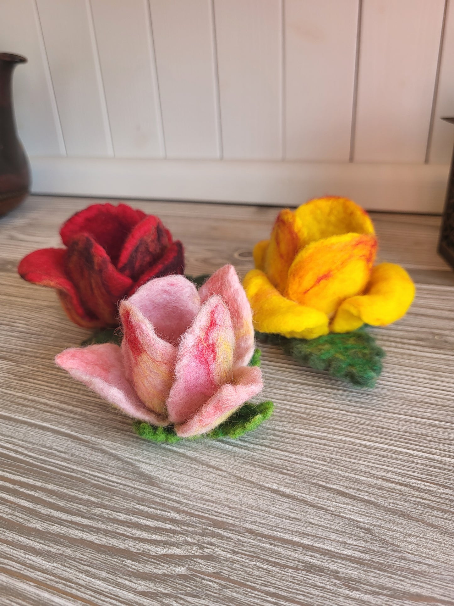 Set 3 suporturi de ou tip floare