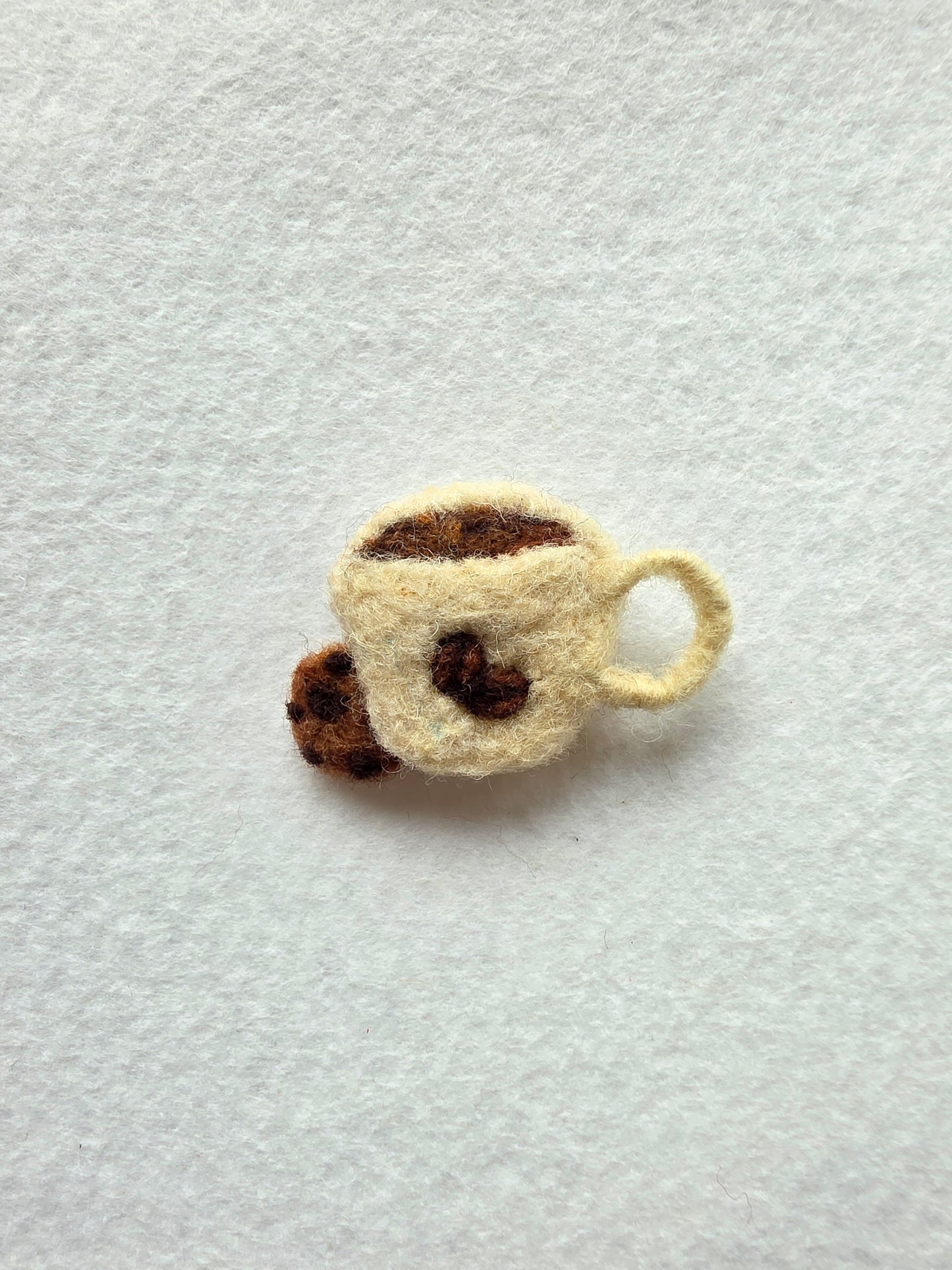 Broșă coffee & cookie
