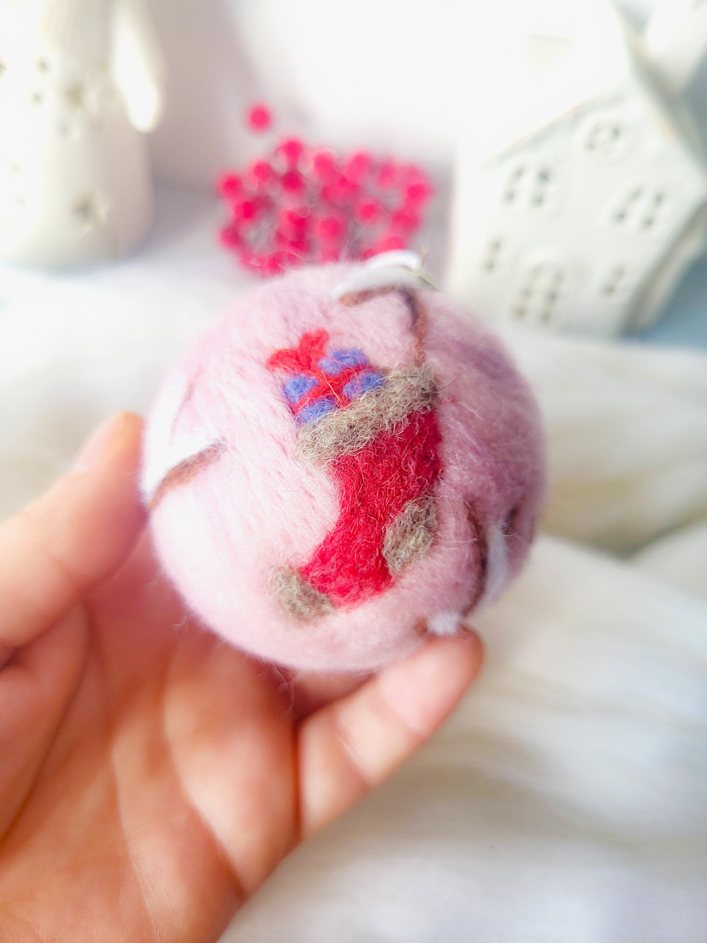 Globuleț "La pieptul mamei"