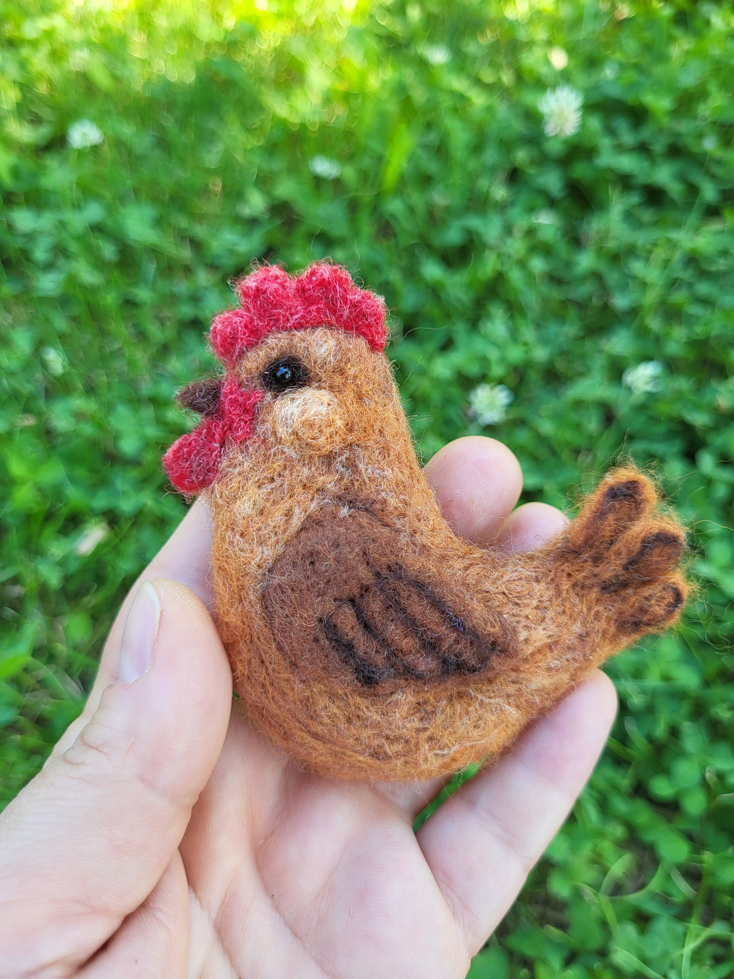 Broșă cocoșel